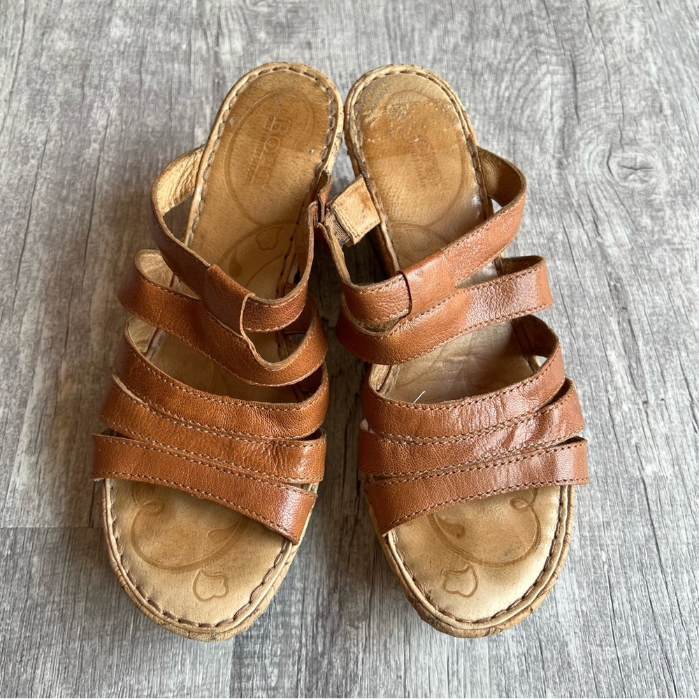 Born Butterfly Leather Wedges Comfort Brown Women's Size 9 Sandals